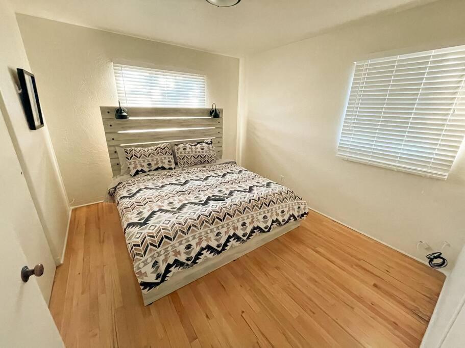 Вилла Pet Friendly! Private Casita In Nob Hill Альбукерке Экстерьер фото