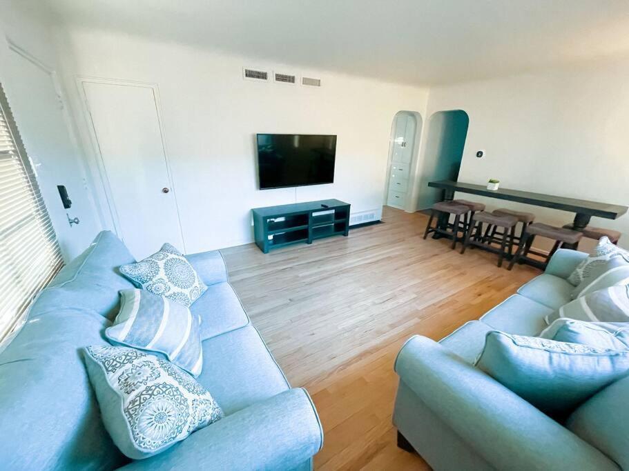 Вилла Pet Friendly! Private Casita In Nob Hill Альбукерке Экстерьер фото
